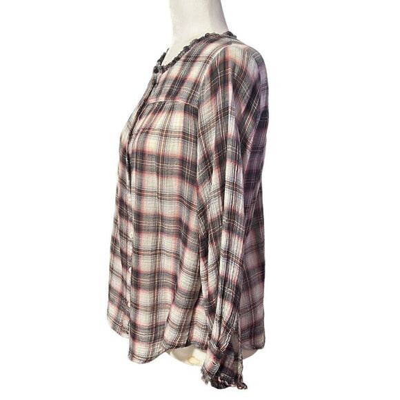 Velvet by Graham & Spencer Women's Red & Black Plaid Button-Down Blouse Size S - Picture 7 of 14